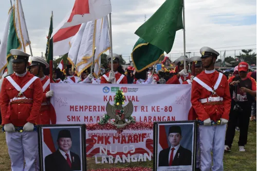 Karnaval agustusan SMK Maárif NU 03 Larangan 2025